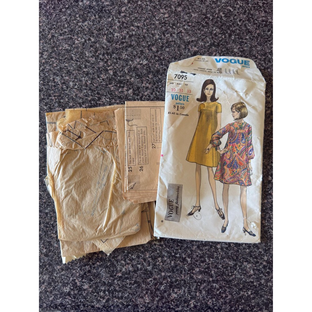 1960s Vogue Sewing Pattern Young Fashionables Tent Dress Size 10 7095